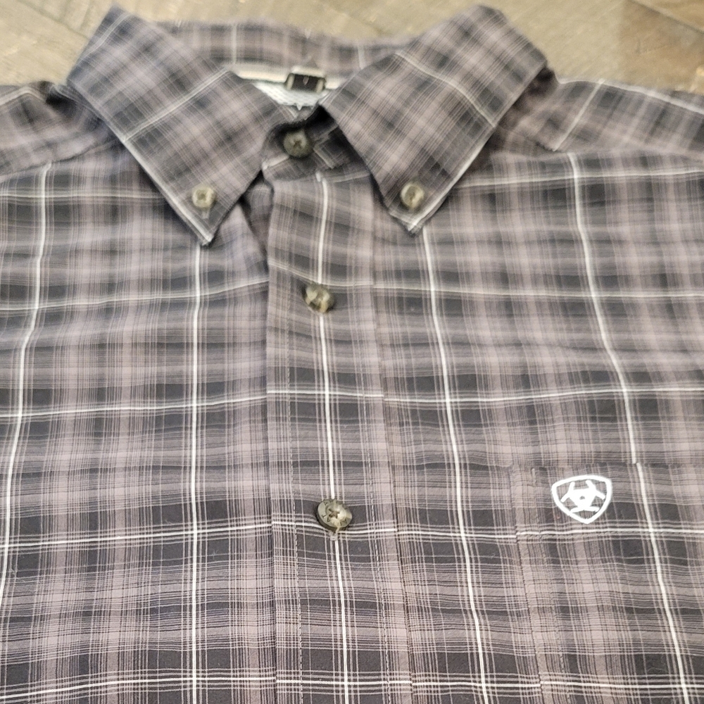 Ariat Men's Gray Plaid Casual Shirt